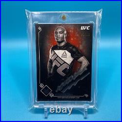 2017 Anderson Silva UFC Museum Collection Silver Auto On Card /19