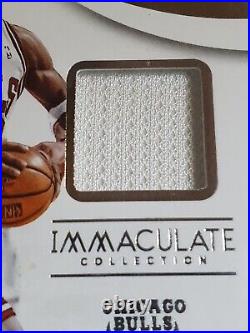 2017 Immaculate Scottie Pippen #PATCH SILVER /49 Game Worn Jersey Rare