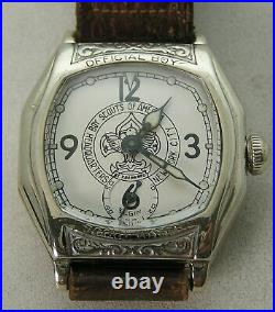 Awesome 1930's Silver Tone Embossed Boy Scouts New York Elgin Wristwatch Watch