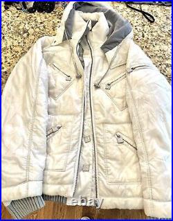 Chanel Vintage 2003 White Puffer Ski Coat 34 36 2 4 Jacket Sport CC Logo Vtg S