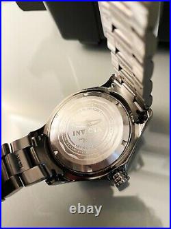 Men's Invicta Pro Diver Collection Ocean Ghost Silver Meteorite Dial Watch
