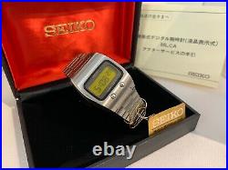 Seiko 0624-5009 Lemon Face Quartz LCD Vintage Collectible Watch