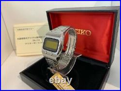 Seiko 0624-5009 Lemon Face Quartz LCD Vintage Collectible Watch