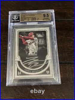 Shohei Ohtani 2018 Topps Museum Collection Framed Autographs. Silver 12/15